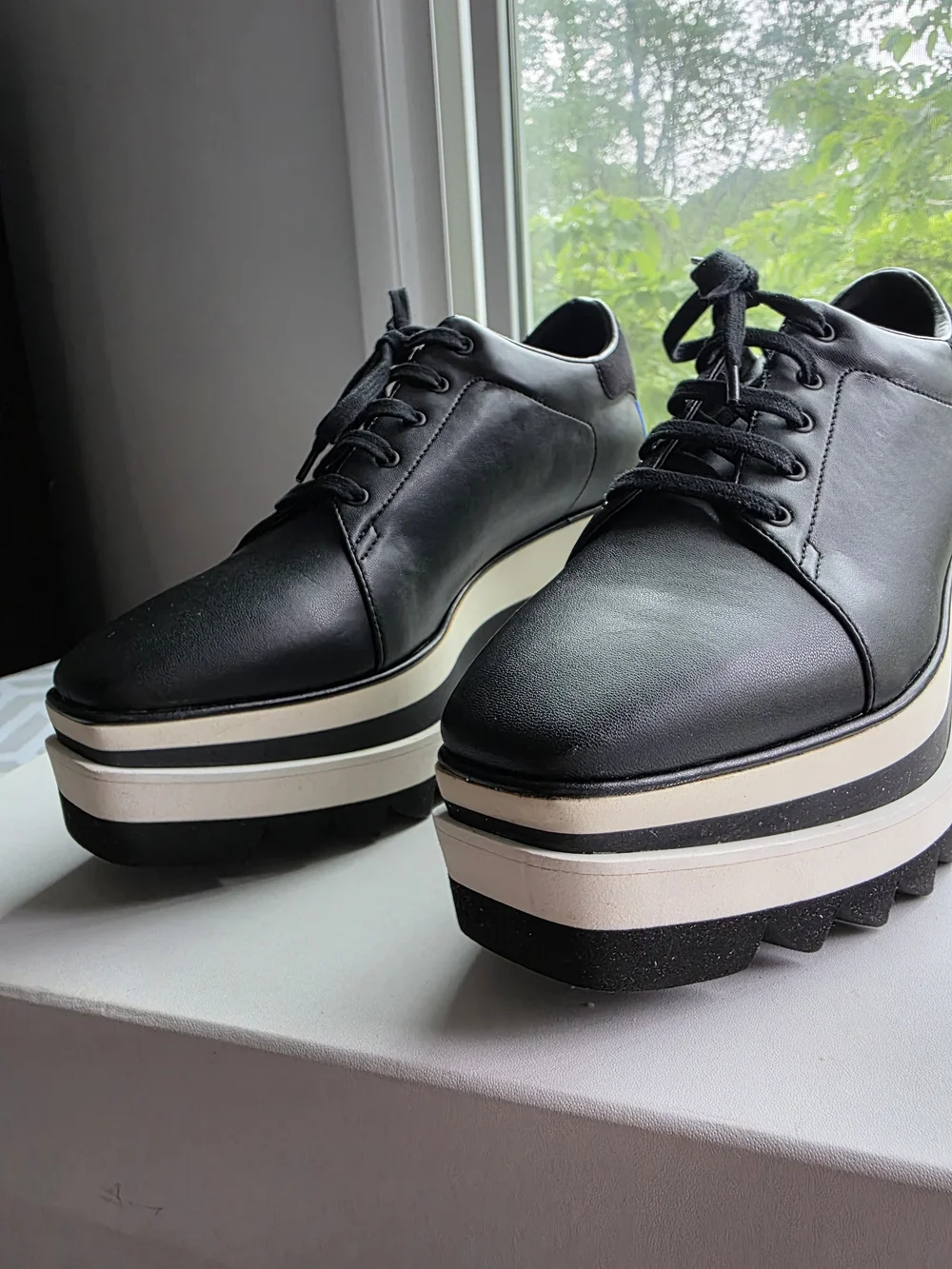 Stella McCartney Sneak-Elyse Platform Sneakers size 8